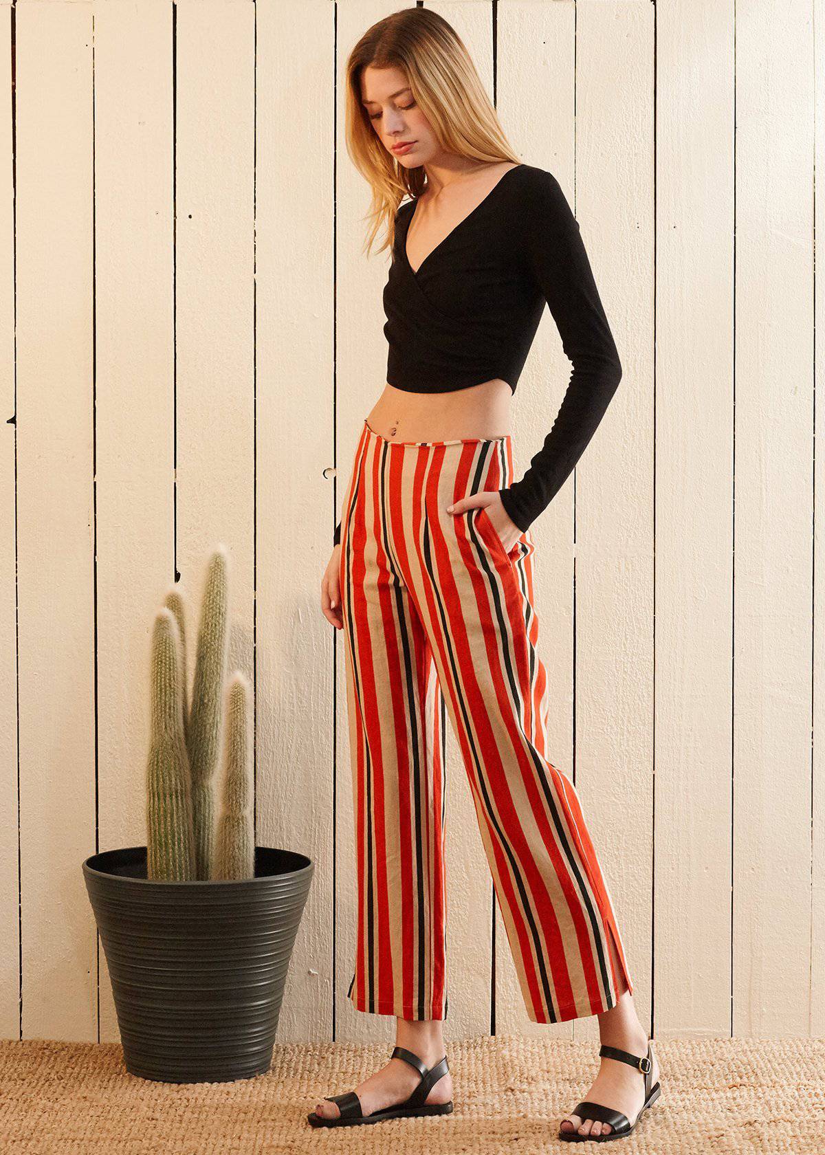 Hi-waisted Cropped Pants in Poppy Multi - Fortunate Lemon Shop
