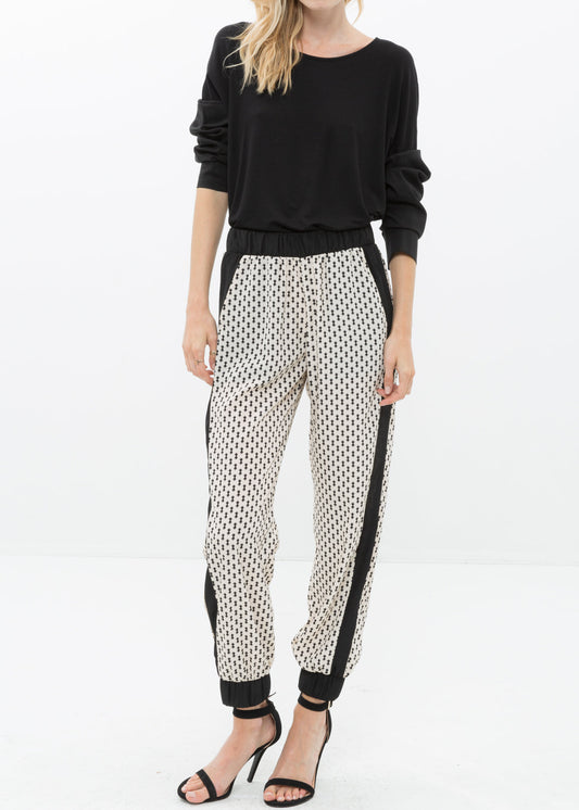 Casual Cuffed Hem Pants 